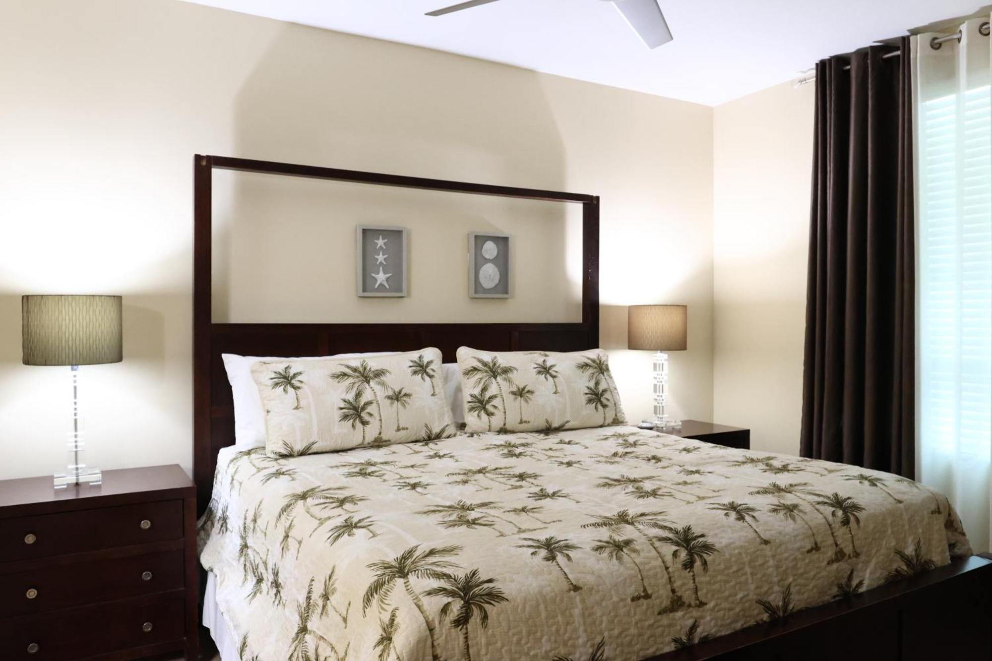 Aqua 1504 Beachfront Condo With Free Beach Chairs Panama Stadt Exterior foto